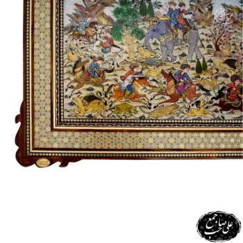 تابلو نقاشی شکارگاه با قاب خاتم اصفهان - Image 2