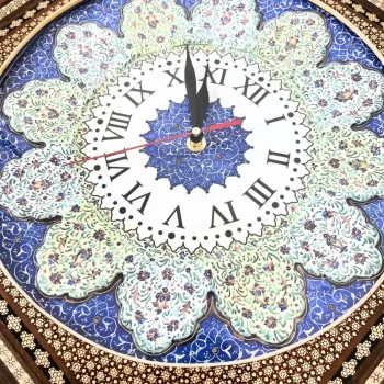 ساعت دیواری خاتم‌کاری قاب میناکاری ۵۰ سانتی‌متر کد 302 - Image 2