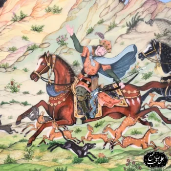 تابلو مینیاتور طرح شکارگاه سلطنتی با قاب خاتم‌کاری اعلاء - Image 4
