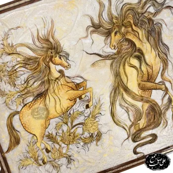 تابلوی نقاشی نگارگری اسب وحشی خاتم‌کاری روی صدف - Image 2